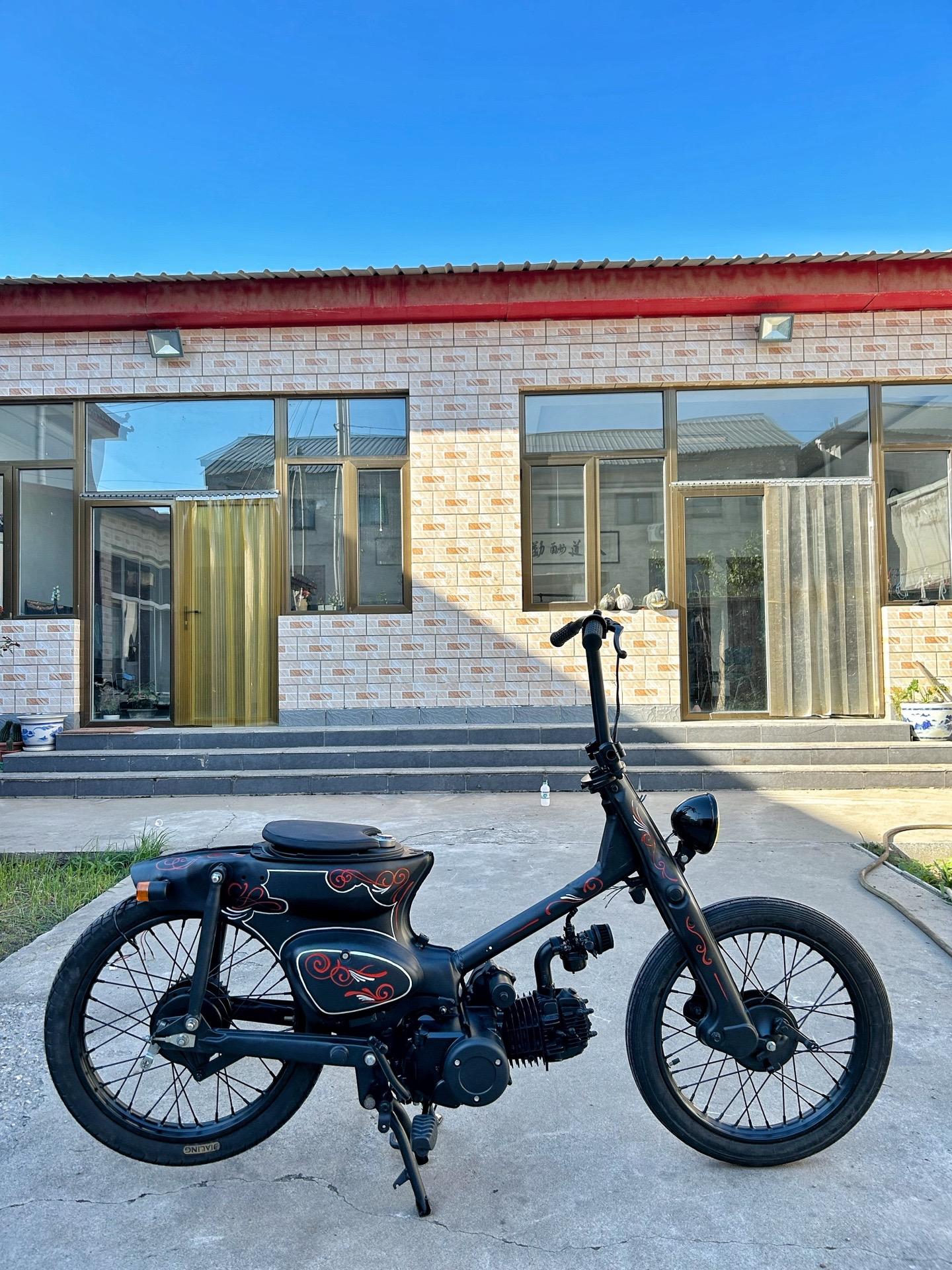 嘉陵coco今日彩绘。嘉陵coco改装机车改装