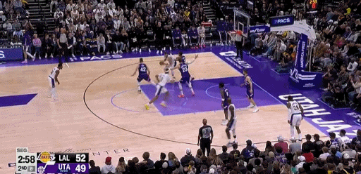 接球三分~！！！ 