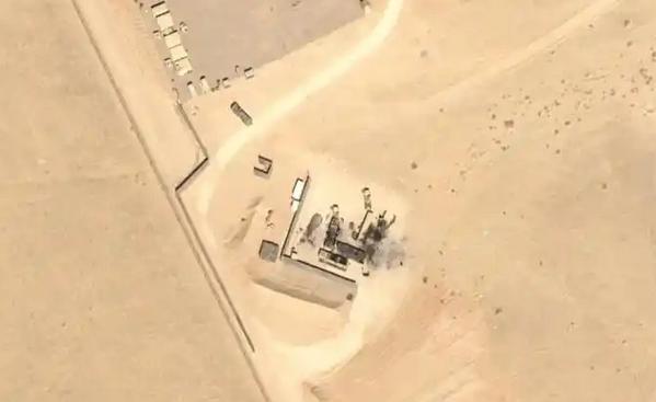 卫星图像显示美军部署在约旦的反导雷达遭袭或已被摧毁：最新卫星图像显示，美军部署在