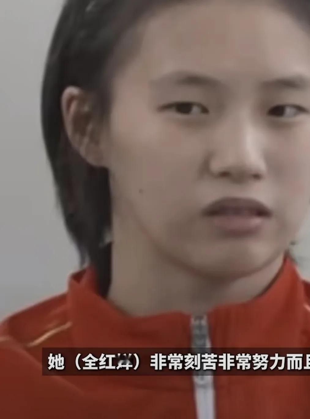 陈芋汐夸赞全红婵，说：“她（全红婵）非常刻苦非常努力，我真的蛮佩服她一点，就是她
