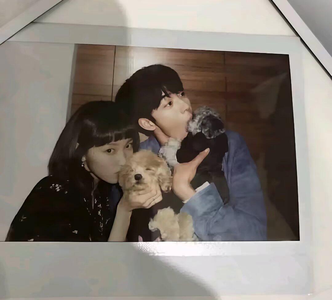 𝐰𝐞𝐜𝐡𝐚𝐭值得长期不换的小众背景图 ♡‧₊ 𓏵 ₊‧♡ 