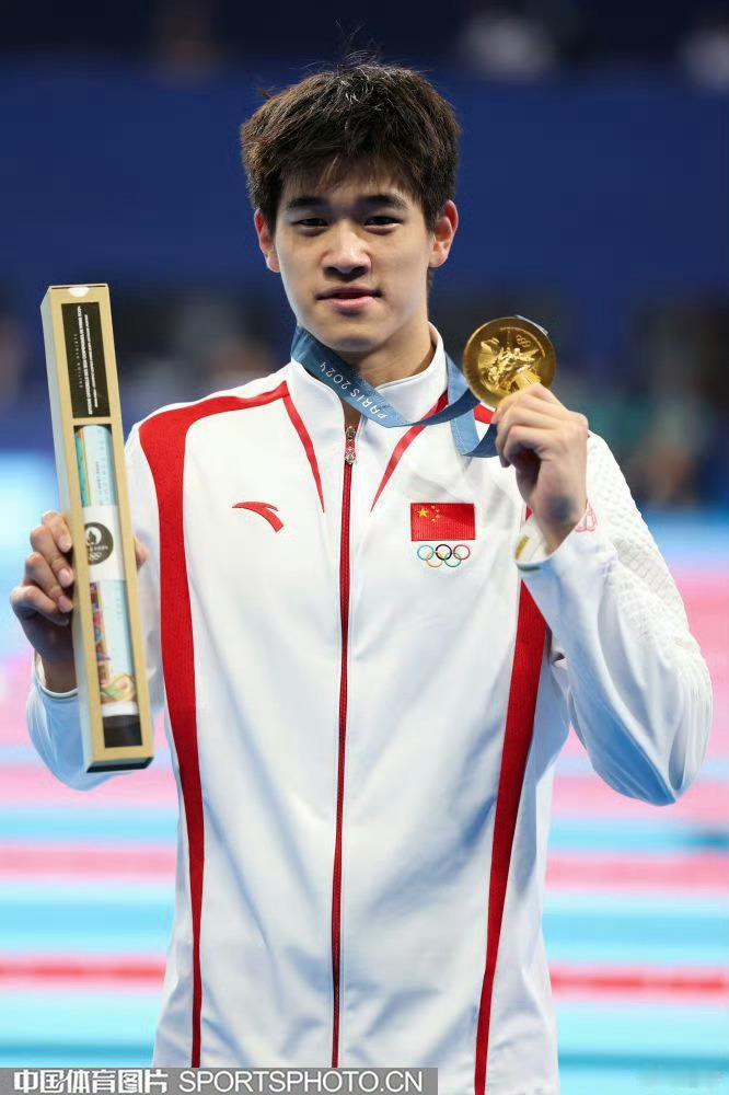 #潘展乐与汪顺同场比赛感觉很棒#继续做好自己，继续努力！💪 ​​​