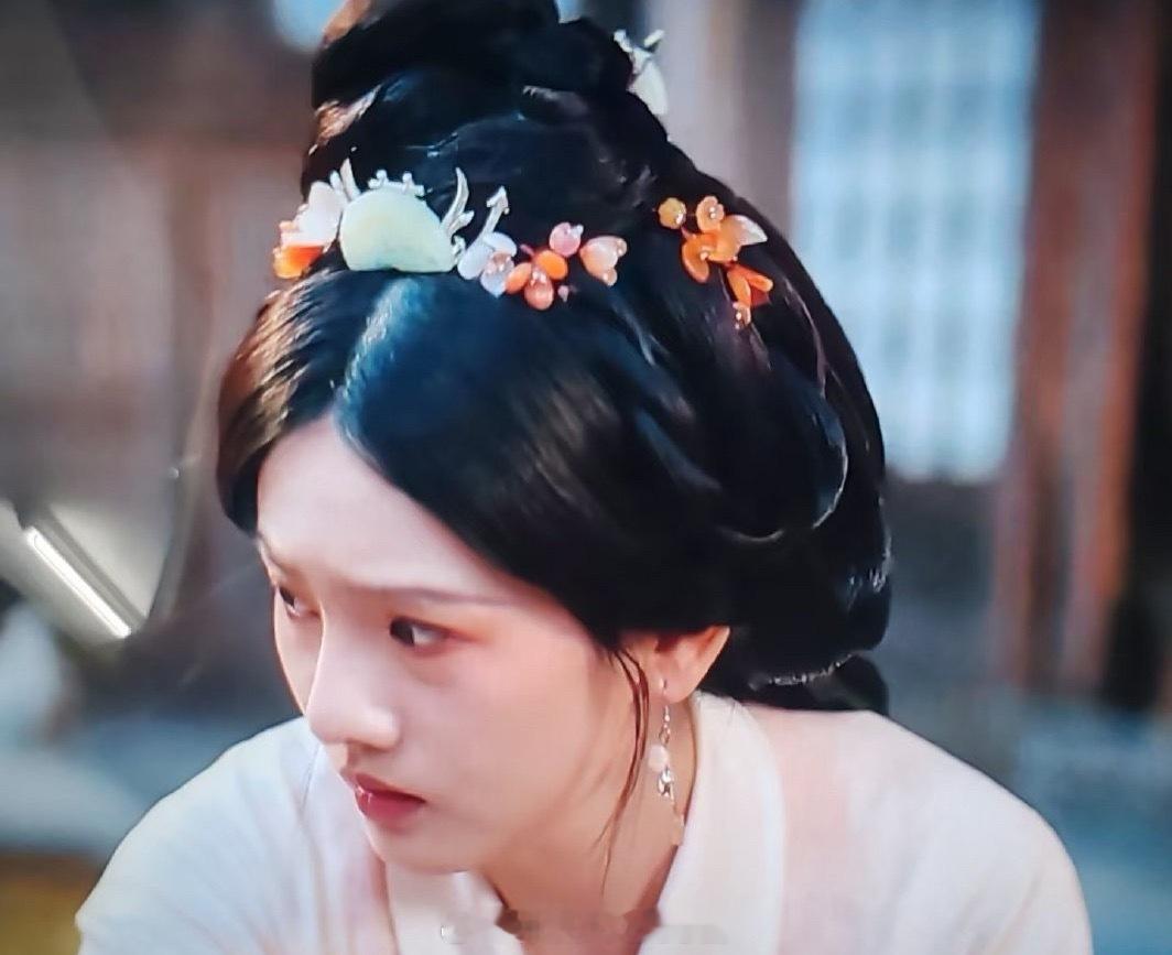 剧组用心了，没把观众当傻子，第一眼就觉得像小乔 ​​​