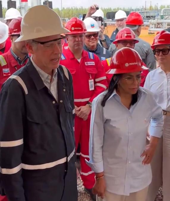 美能源部长：恢复对中国出口委内瑞拉石油，但不再打折，也不能抵债！
2月11日，美