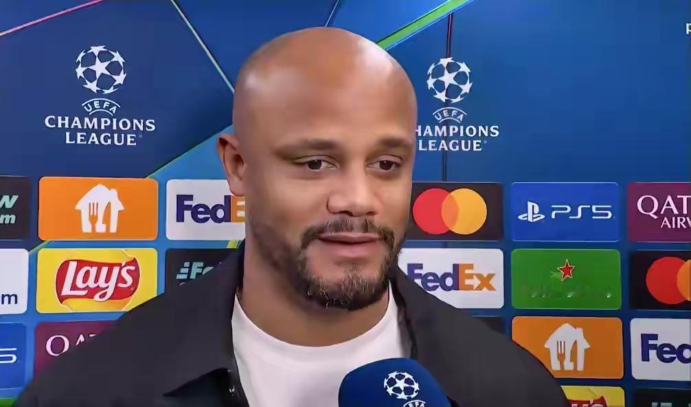 印象中意大利孔帕尼应该是个白人，怎么会变了呢？难道记错了？
      作为拜仁