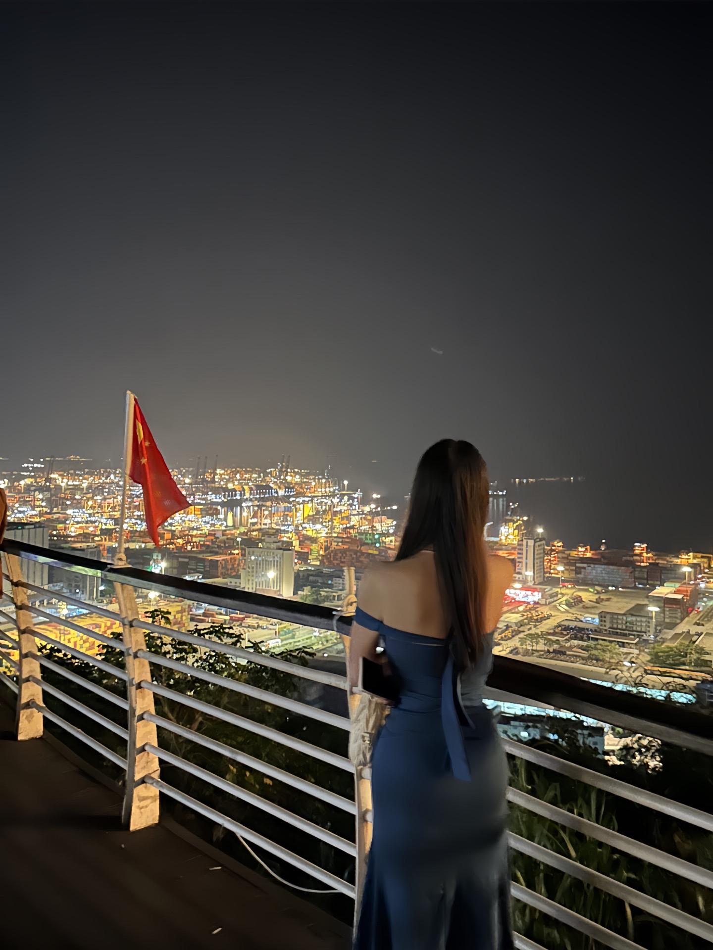 我来了很多遍 还是没能遇见你