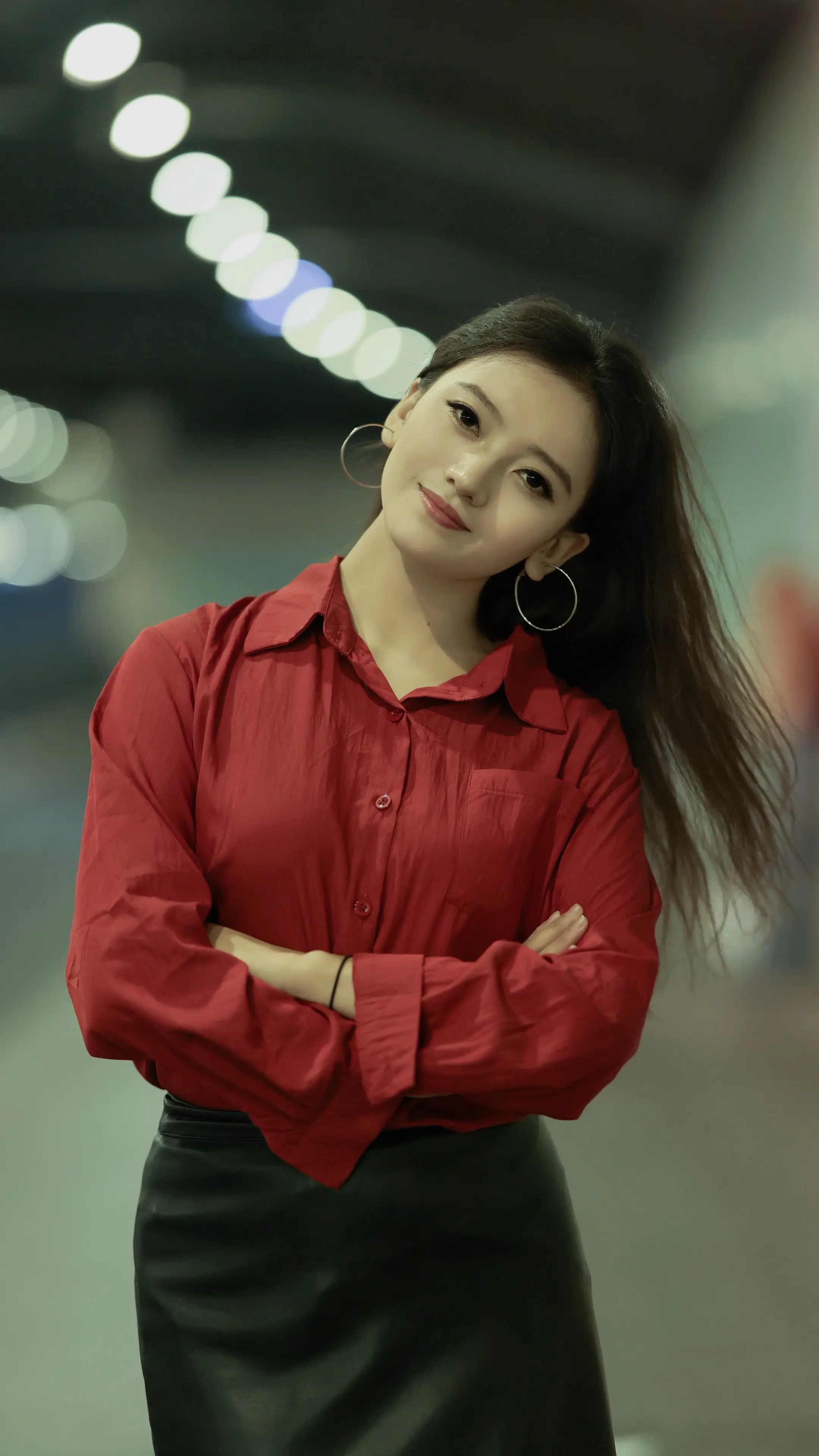 我的世界并不拥挤，除了摄影就是你。模特