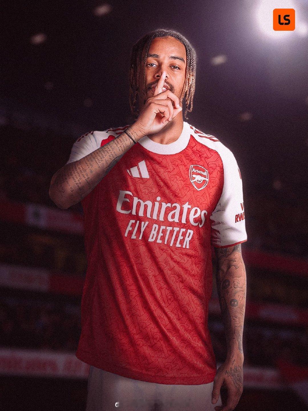 《队报》报道，布拉德利·巴科拉今夏很可能离开巴黎圣日耳曼。他应该加盟哪支英超球队