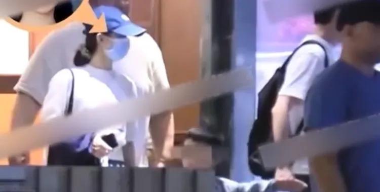 赵丽颖脑子太清醒了，安静官宣，和平离婚，平稳生活，努力搞事业[赞][赞]在一起没