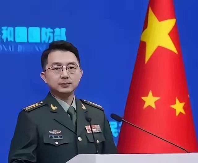 直接摊牌了！国防部没留任何余地，直接把话挑明了：谁敢把海马斯火箭炮搬上彭湖和东引