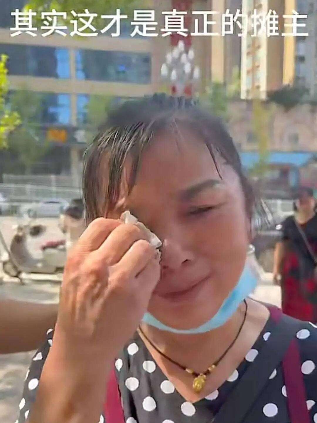 潮评丨虚假摆拍“热点事件”该消停了