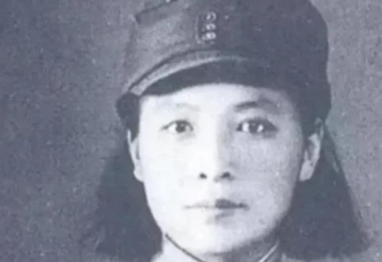 1939年，女八路肖影被日军折磨得不成人样，后来还被汉奸打了一巴掌，她正想大骂对