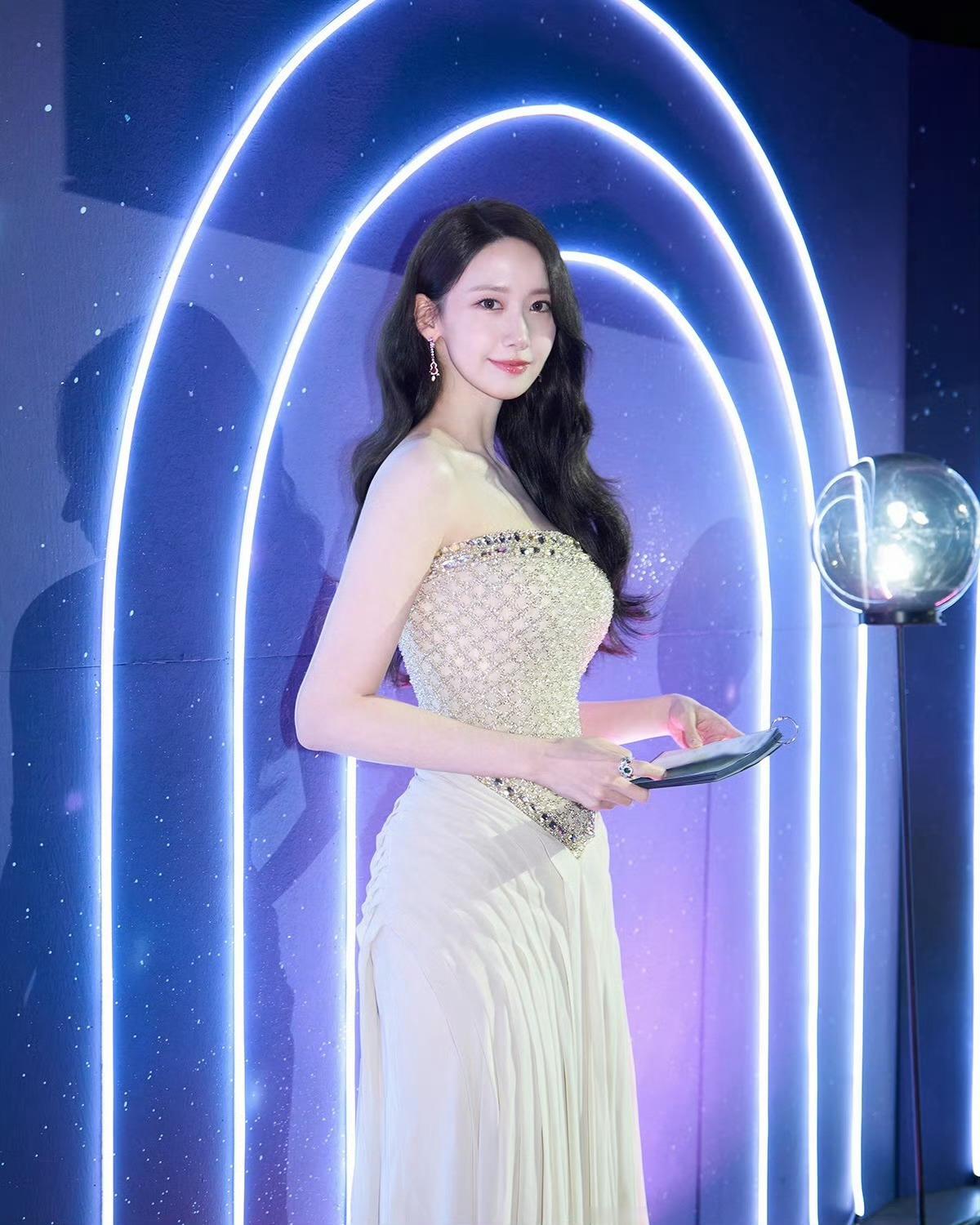 哇，天神的影子也好美 