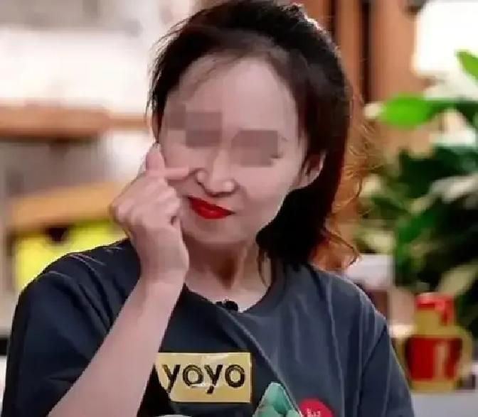 农家小伙走了，平台日活掉8%
 
三天前，他还在田里拍视频，今天在新平台粉丝破五