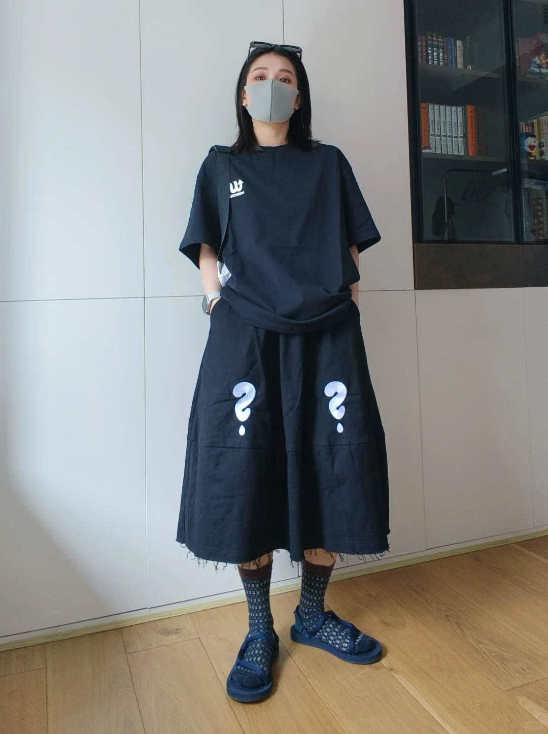 ❓❓all black。