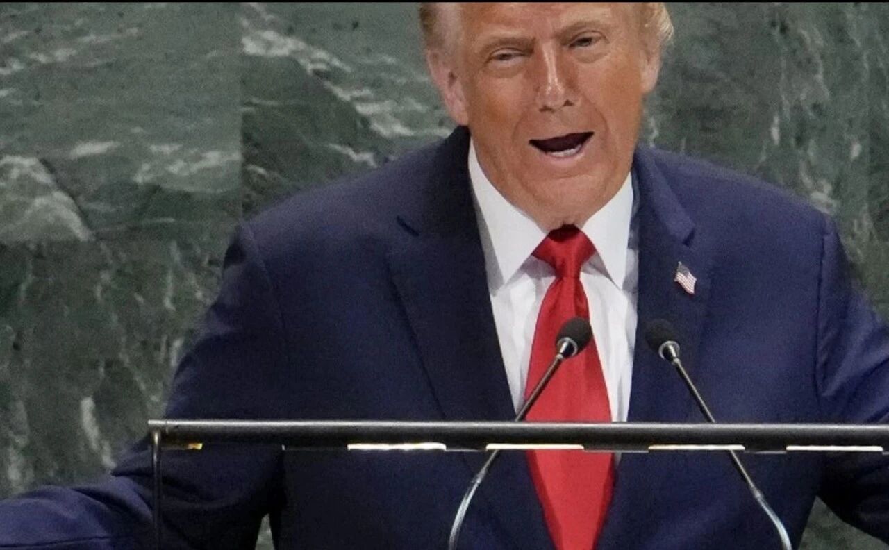 特不靠谱！ 昨天，令人十分不解的一件重要发展是：美国总统唐纳德·特朗普的政府主张