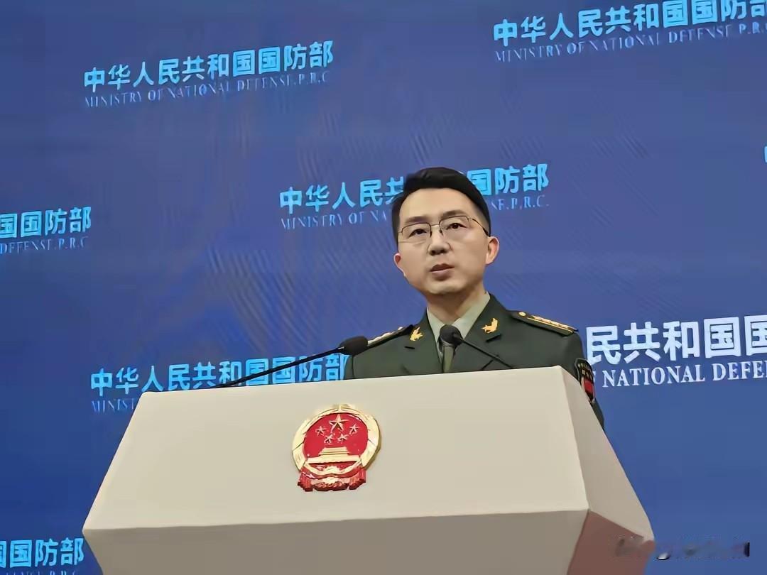 国防部说:台湾是中国的一个省，没有什么所谓的“总统”。全世界都听的清清楚楚，真是