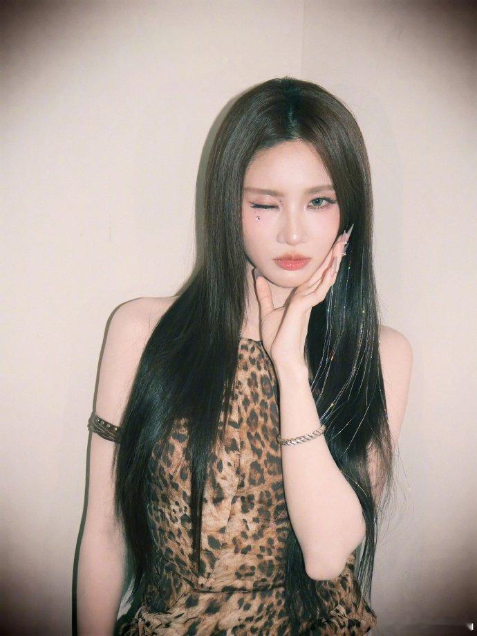 张慧雯张慧雯三公小考成绩乘风2026 肉眼可见的飞速进步，突破自我不断精进，张慧