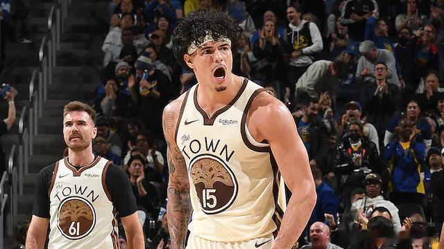 明日8场比赛预告🎬7:00 勇士vs奇才7:30 开拓者vs篮网，太阳vs凯尔