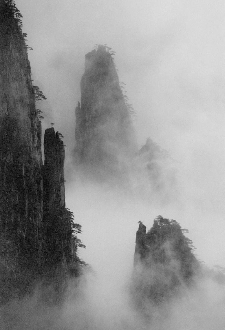 1985年的安徽黄山，宛如仙境 ​​​