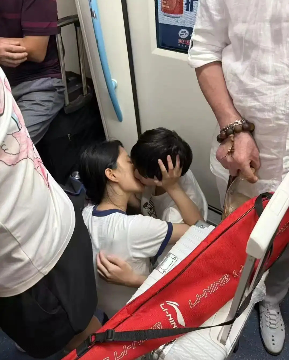 这么急吗？就不怕遇到熟人？ ​​​