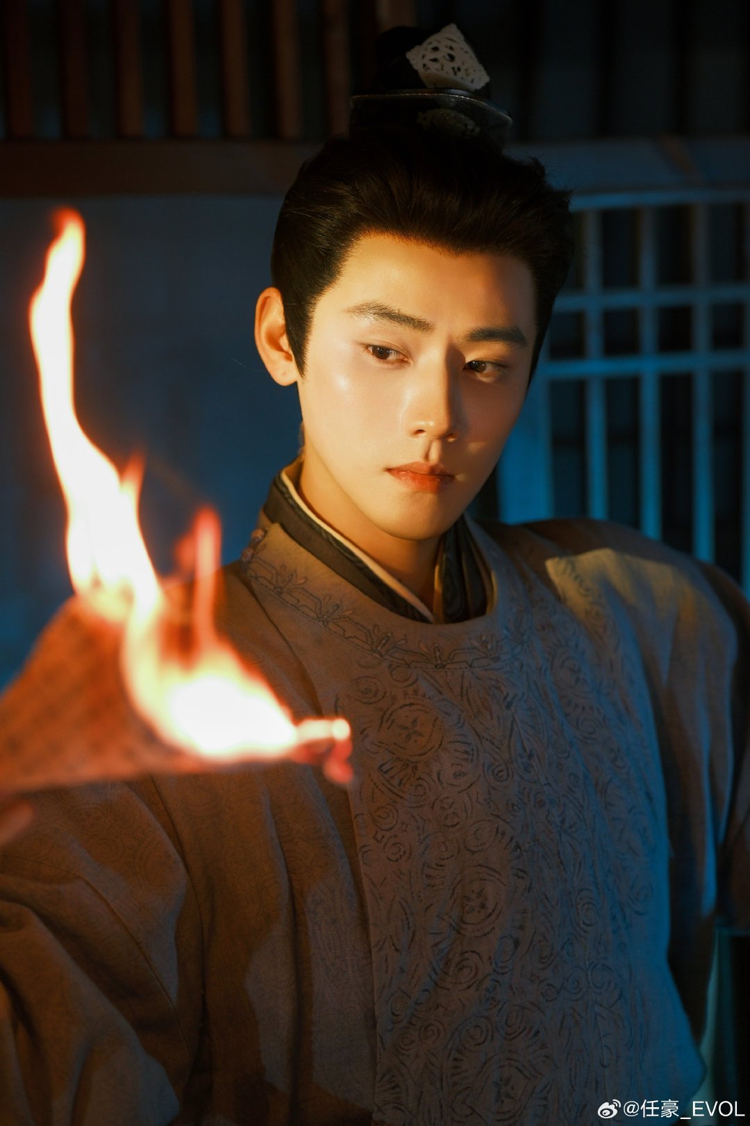 任豪李怀安全剧最大意难平任豪这个门槛我跨不过去 意难平三个字，李怀安担得起。任豪