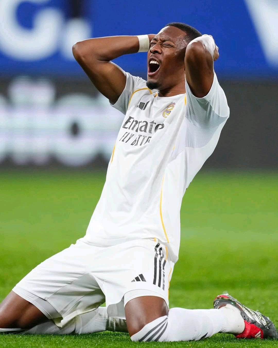 阿拉巴小腿肌肉不适，将缺席对阵塞尔塔的比赛。❌halamadrid