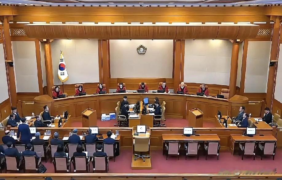 1月9日下午的最新消息，速报，全都不容错过，第三条：尹锡悦涉嫌发动内乱案举行结案