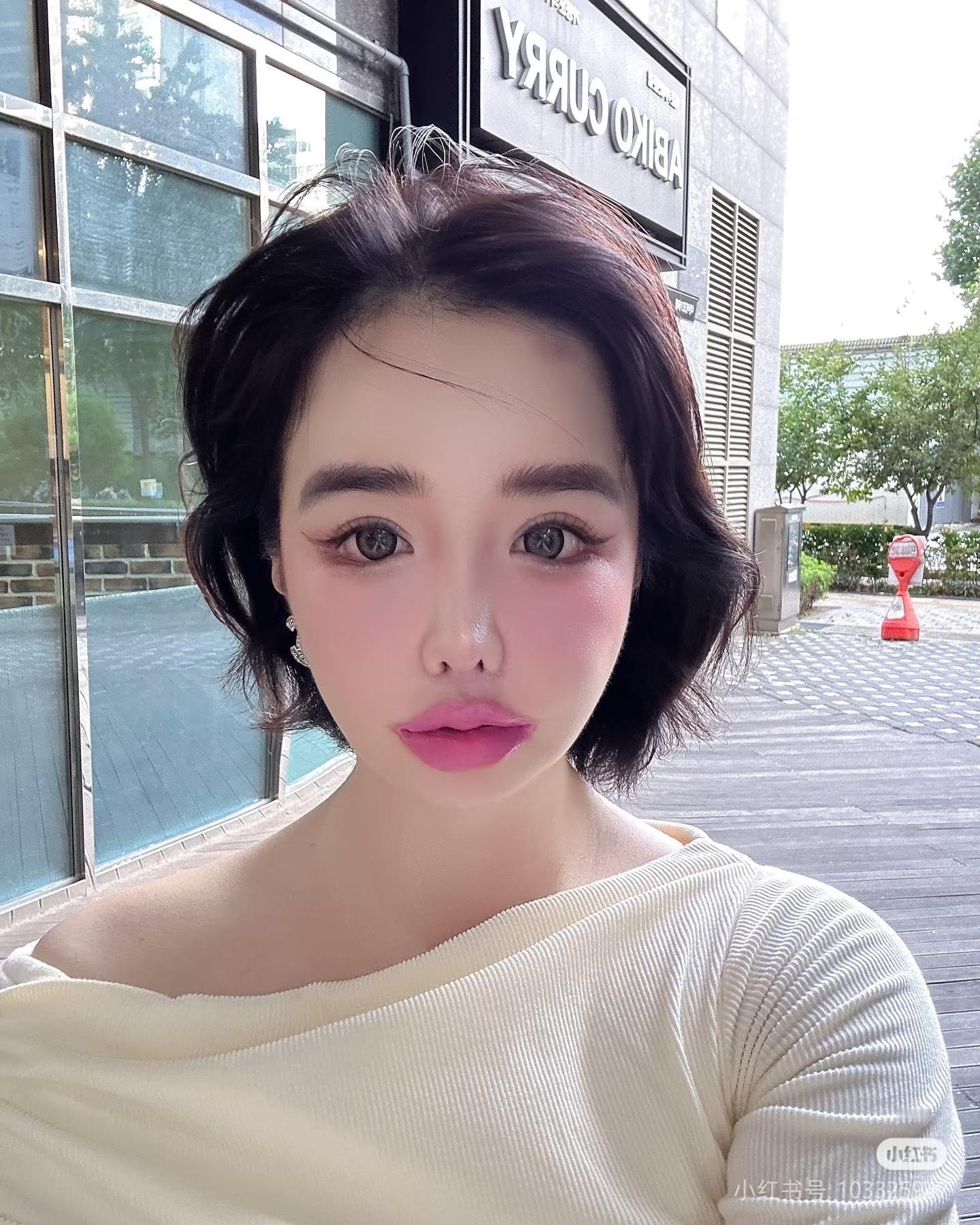 朴春请不要再自拍了，你要对自己美丽的脸干什么! ! ! ! ! ! ​​​