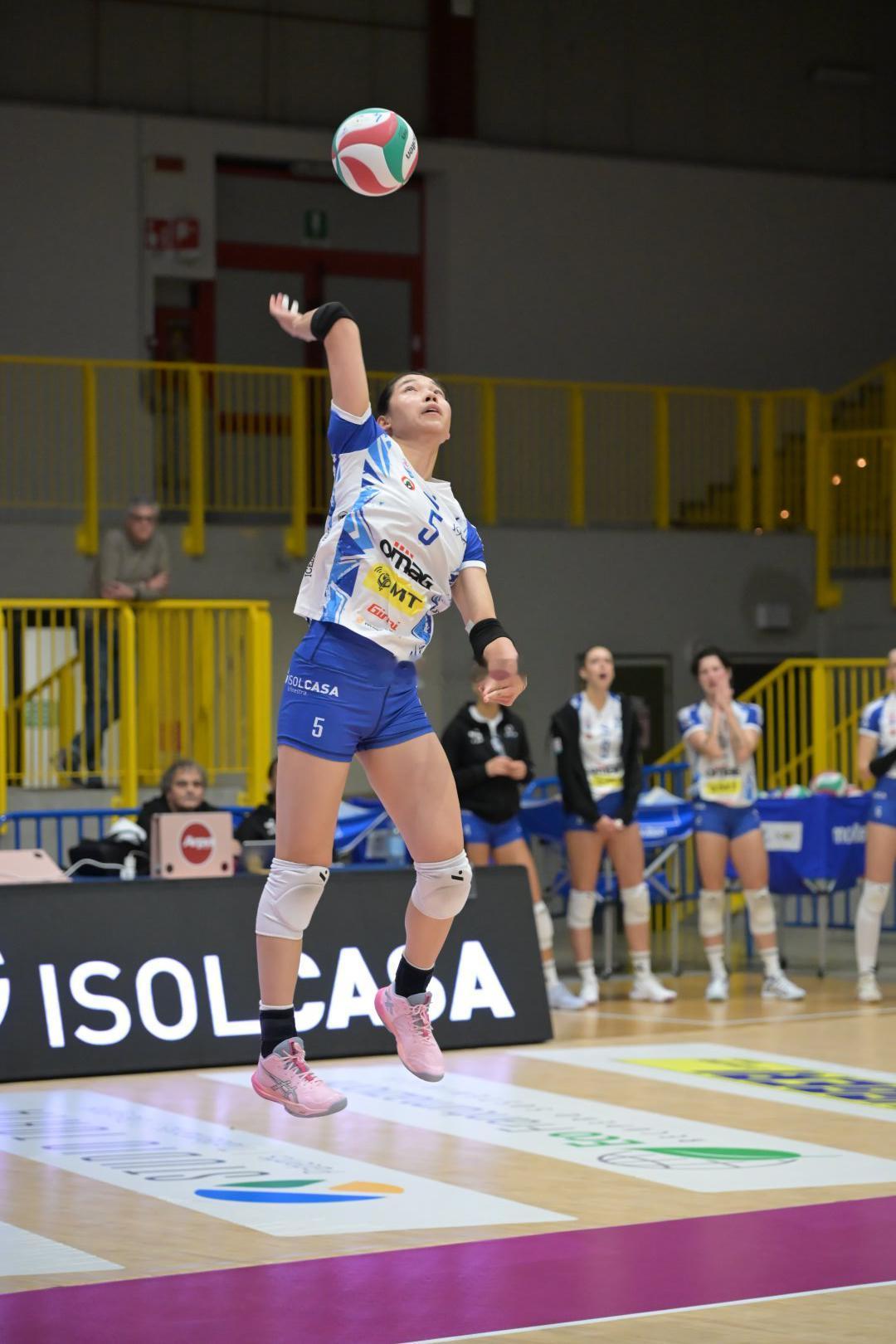 2025-2025意大利女排甲级联赛第15轮圣乔瓦尼3-1贝加莫庄宇珊四局27分