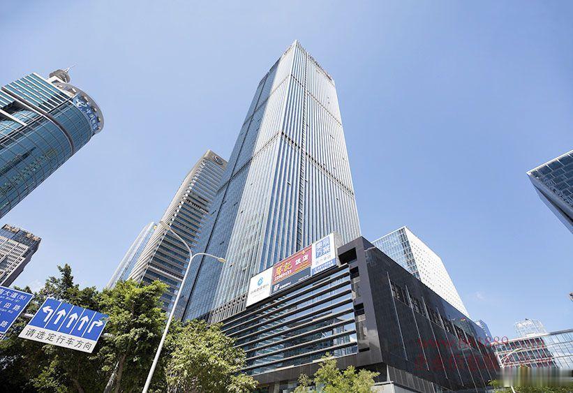 微观感受时代之变，看商业地产之杀人于无形深圳CBD某越时代广场，2010年时50