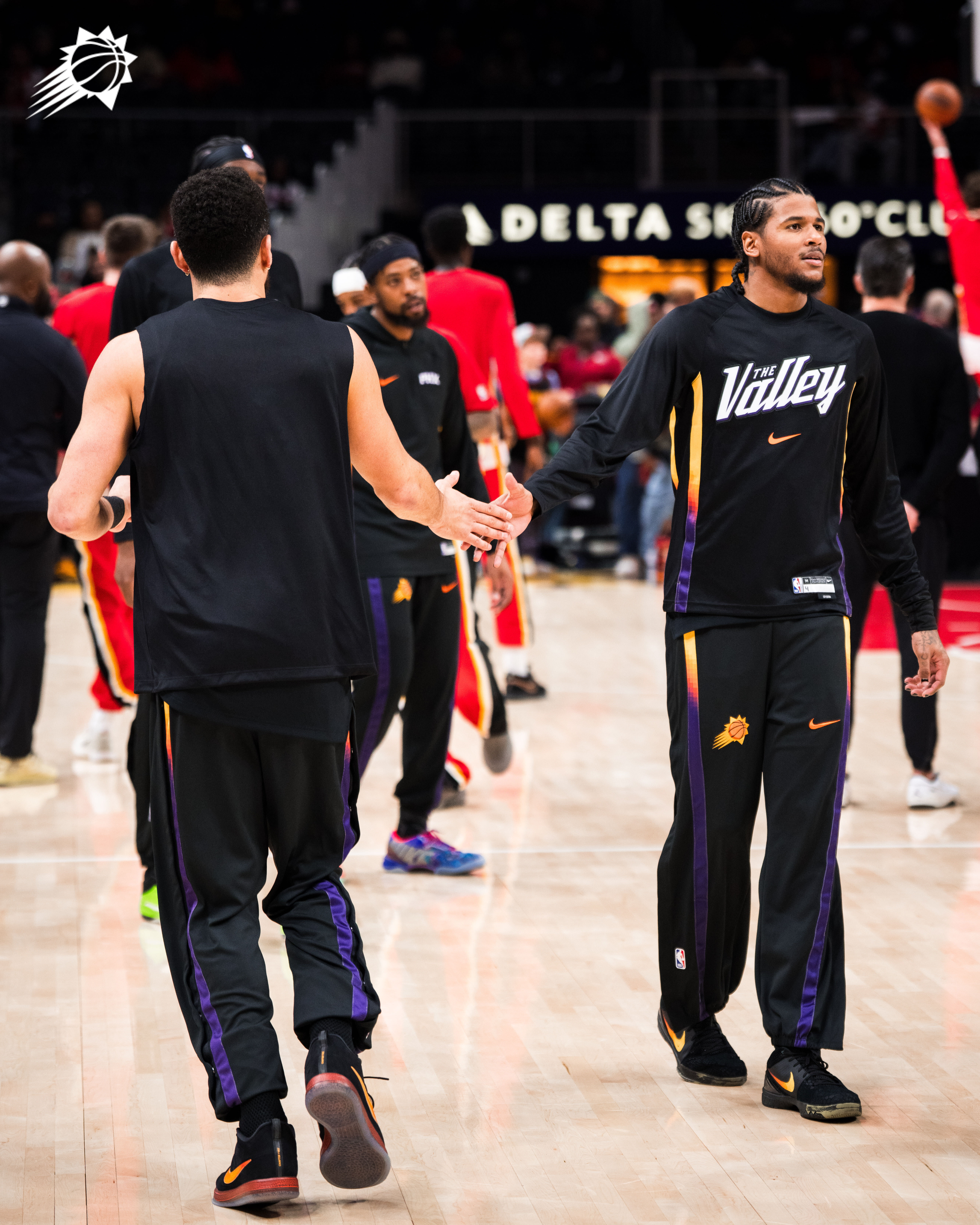 给我们的双核送上关心🙏❤️中国太阳球迷们与你们同在！菲尼克斯太阳 ｜旭日东升