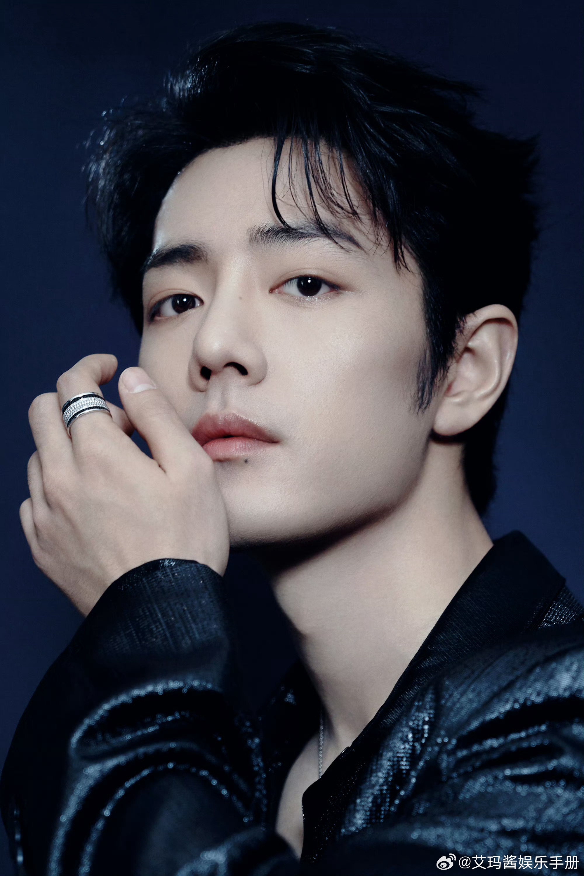 肖战电视剧品质盛典出图，来👀状态电视剧品质盛典