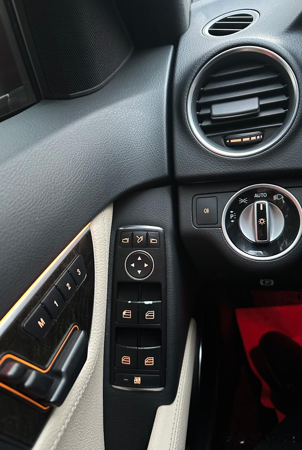 老油车开了77000km，还能卖2.8万吗？