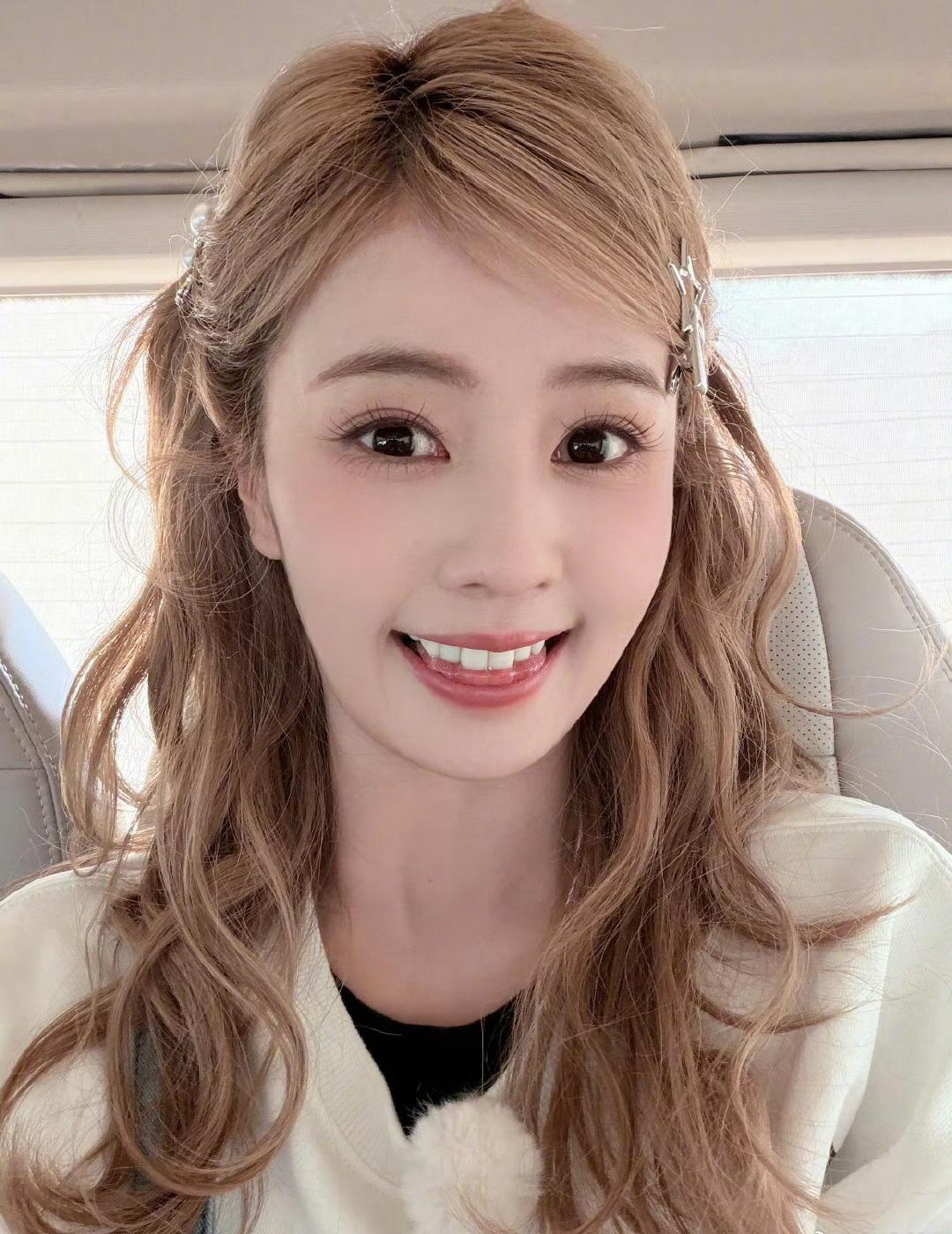 白鹿 bl白鹿临江仙 bl白鹿北上 bl向全世界安利白鹿 

“在某个不知名的角