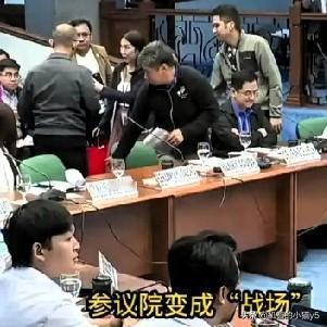 菲律宾政坛内斗真可谓是一场精彩的权力游戏。最近，马科斯和杜特尔特两大家族为权力死