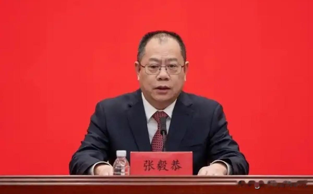 落马！三天前还公开露面视察工作，结果被通报涉嫌严重违纪违法，正接受调查。8月7日
