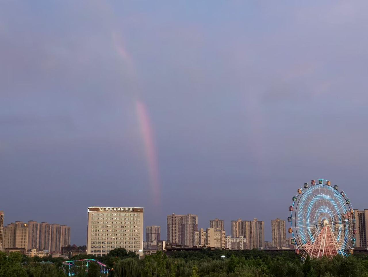站桩锻炼时间越长，身体越健康，这是站桩巩固的作用，初始站桩是学习，中级站桩是调养