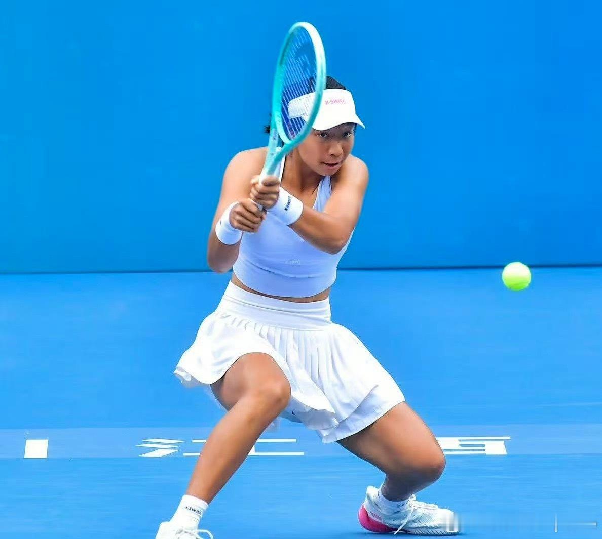 🇨🇳九江WTA125女单资格赛首轮🇨🇳郑妩双轮空🇨🇳李宗钰6-4/6