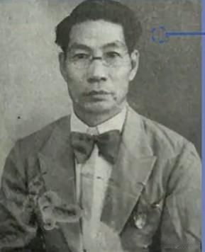 不活父亲光环下！霍东阁，把精武武魂传遍南洋的真侠士
 
霍东阁（1895-195