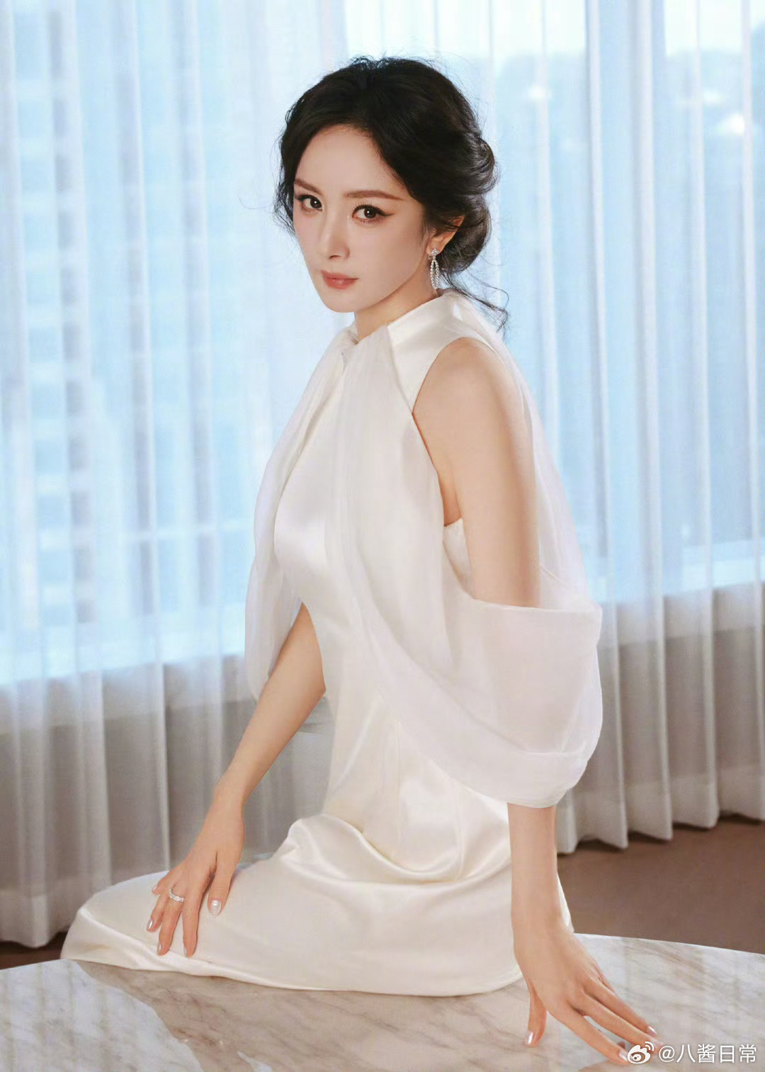 杨幂、赵今麦、文淇 VOGUEfilm观影之夜造型出图 ​​​