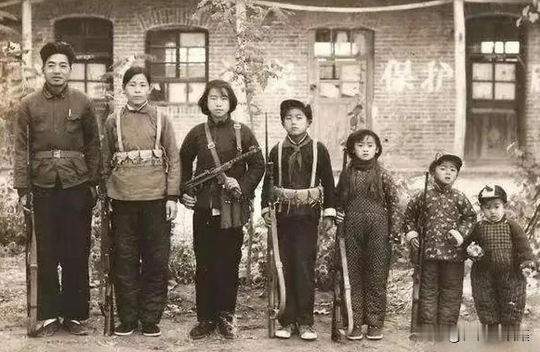 如果战争爆发，中国普通老百姓枪都不会打该怎样自卫

等到老百姓该上场打仗的时候，