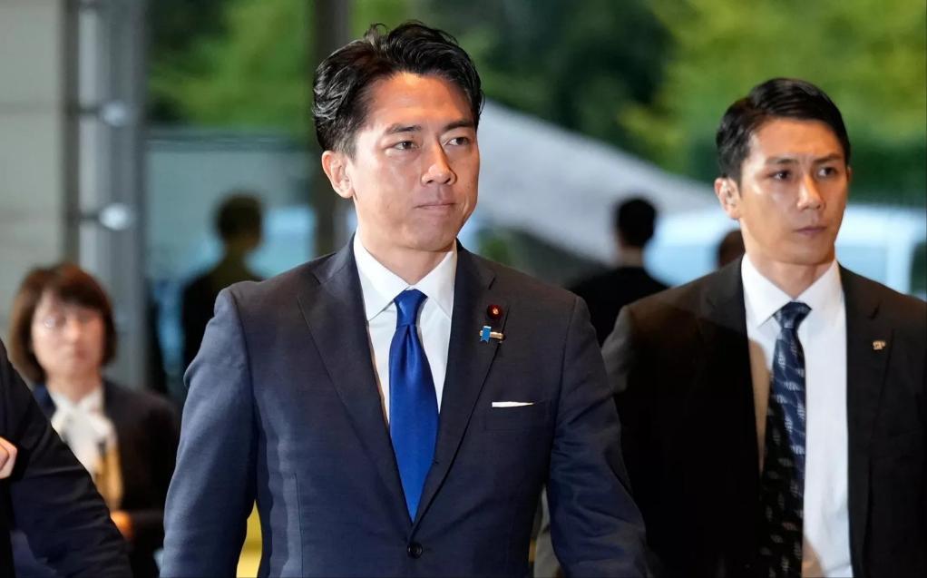 突发！日本防卫大臣“拜鬼”！

8月15日，是日本宣布无条件投降的纪念日，81年