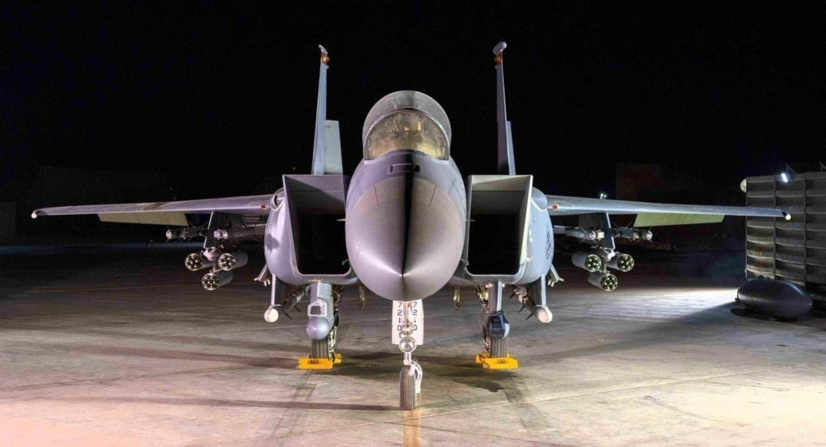 美军一个早上损失三架F-15 E攻击鹰战机！多少损失？

F-15 E攻击鹰在中