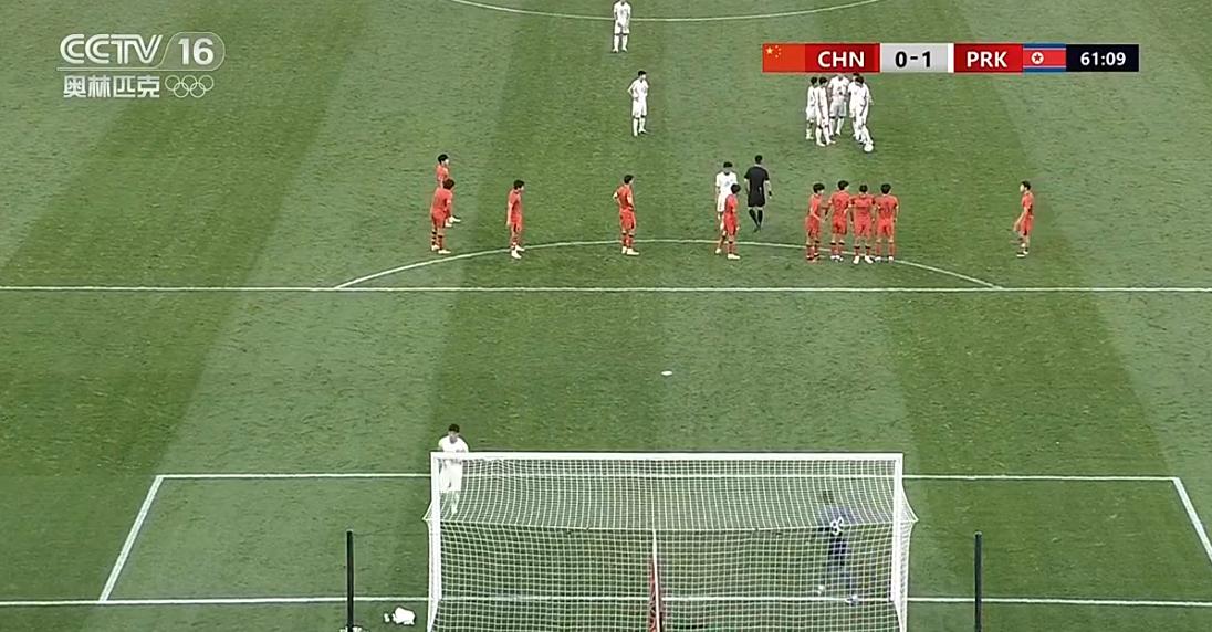 U-23这场和朝鲜的对阵感觉还是有点跟不上节奏，出球速率和防守意识节奏都差半截，