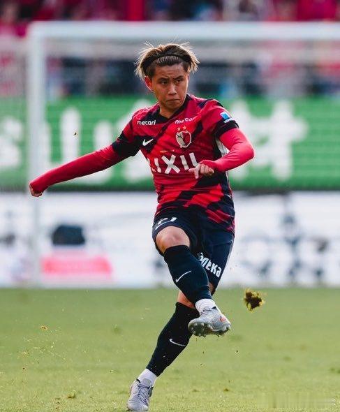 u23日本代表 大岩刚帐下的“巴黎奥运会世代”选手，没有突出特点，远赴比利时，为