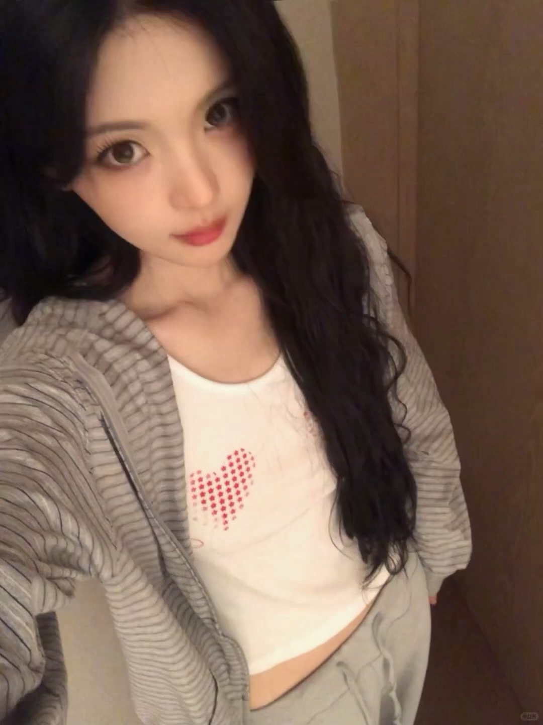 杨超越  完全萌物来的🥺 