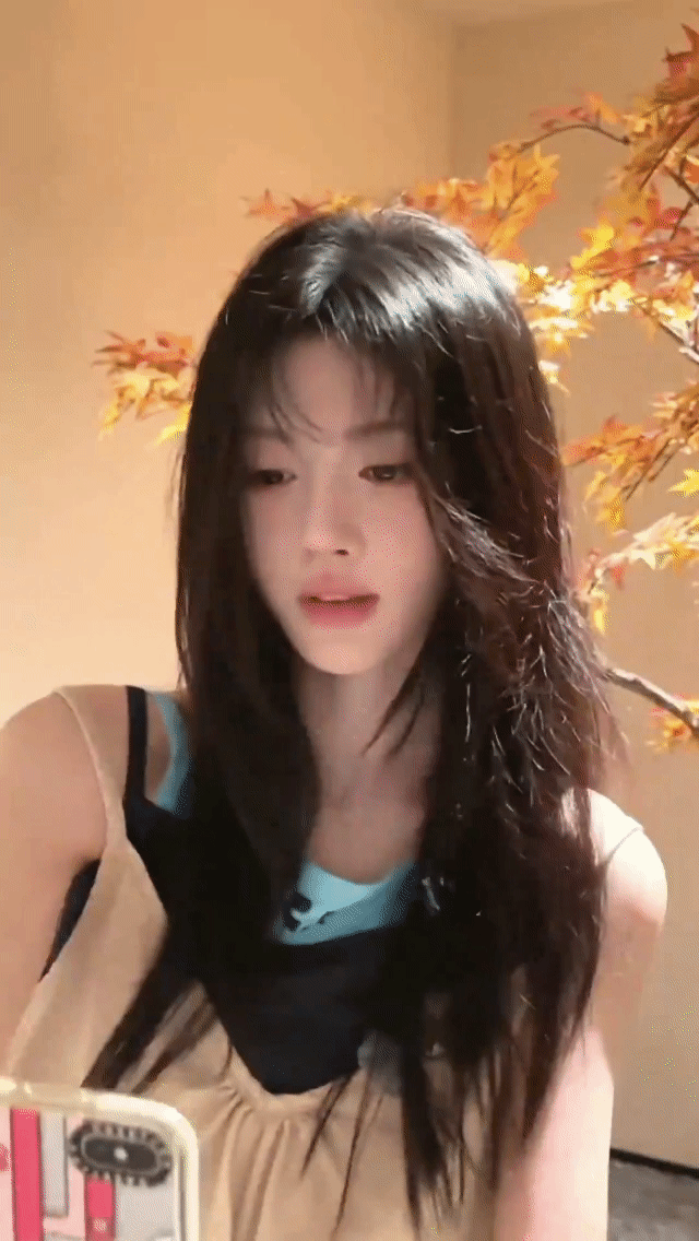 我的点赞变成鞠婧祎了 不信你试试 