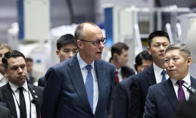 默茨总理已返回德国，但宝马集团仍在“激动”！默茨此次访华为宝马做了3件事，宝马汽