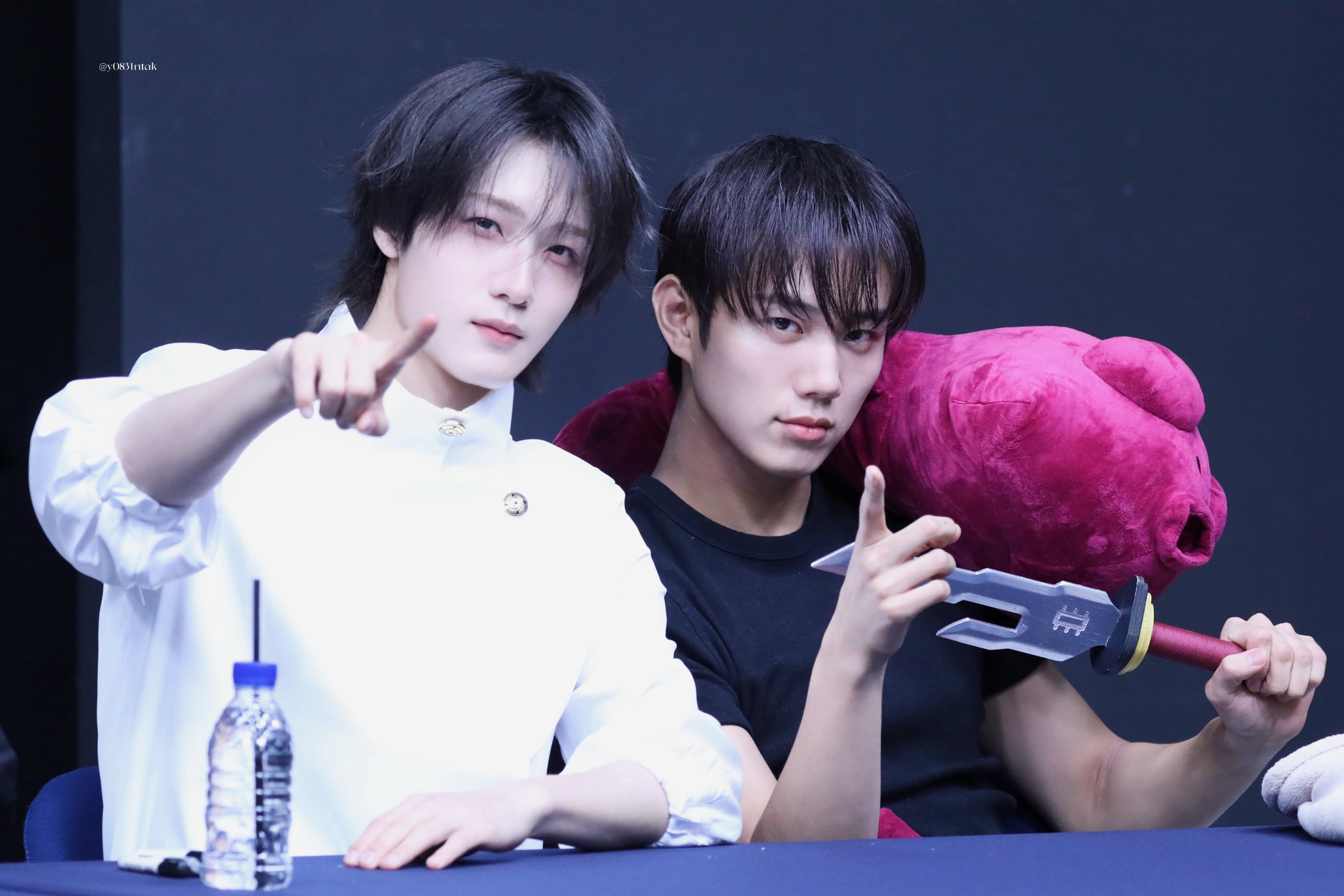 260619 高清 © y0831ntak 